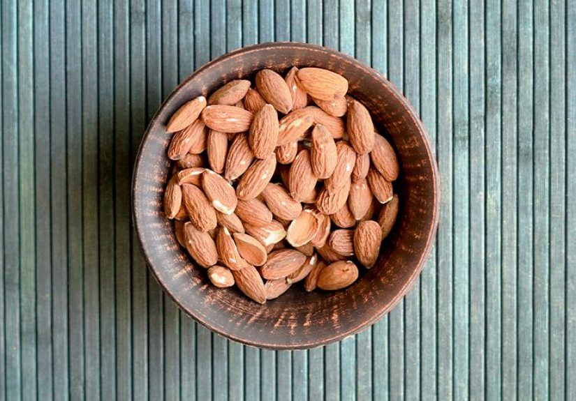 Eating Almonds Can Help Lose Weight and Lower Blood Pressure