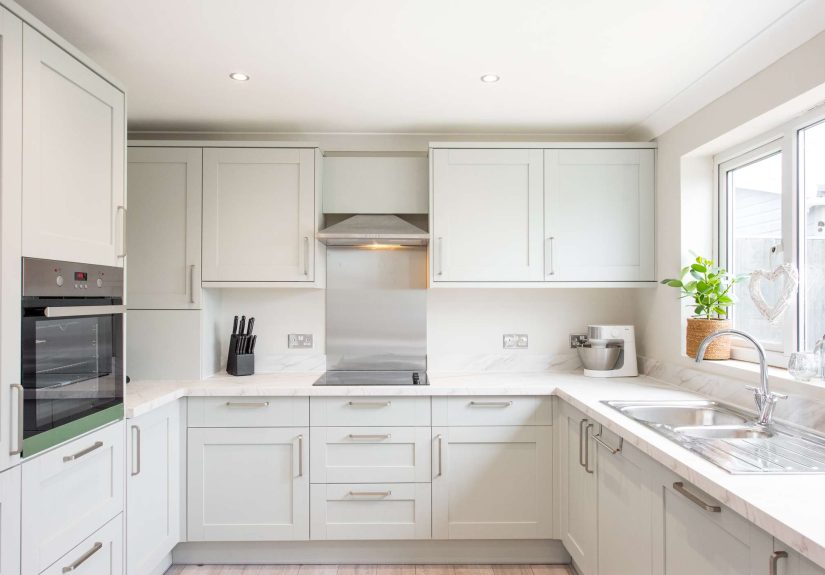 How Much Does It Cost to Paint Kitchen Cabinets?