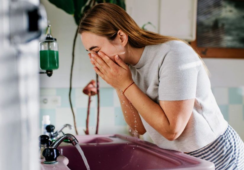 How to Get Rid of Acne Naturally: Home Remedies, Lifestyle Tips