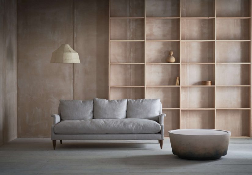10 Easy Pieces: The English Roll-Arm Sofa