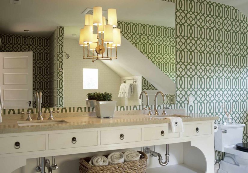 12 Easy Bathroom Updates Designers Want You to Make This Year