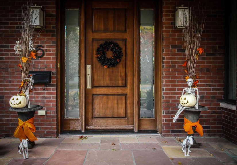 45 Festive Halloween Wreath Ideas You Should Make This Fall