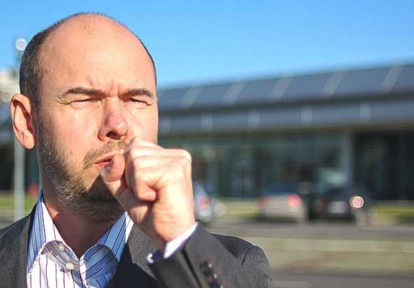 Allergic Bronchitis: Symptoms, Treatment, and More