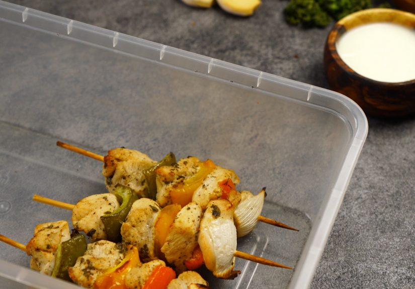 How to Cook Kabobs in the Oven: 12 Simple & Easy Steps