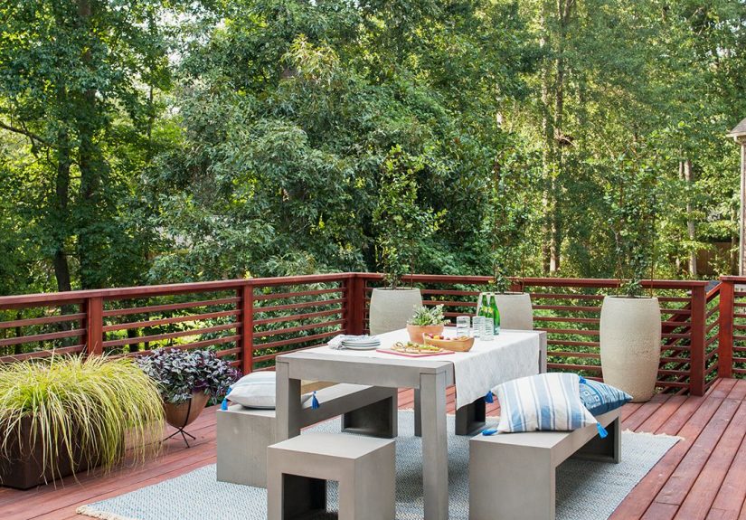 How to Pick Deck Stain Colors to Transform Your Outdoor Space