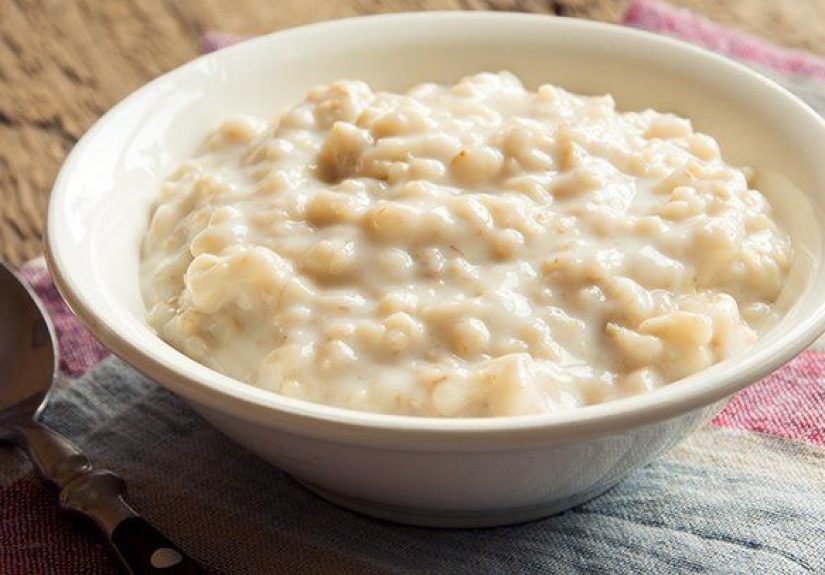 Oats and Oatmeal Guide: Health Benefits, Risks, Recipes, and More