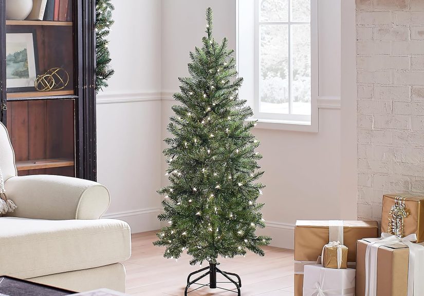 25 Holiday Decor Deals Under $50 on Amazon