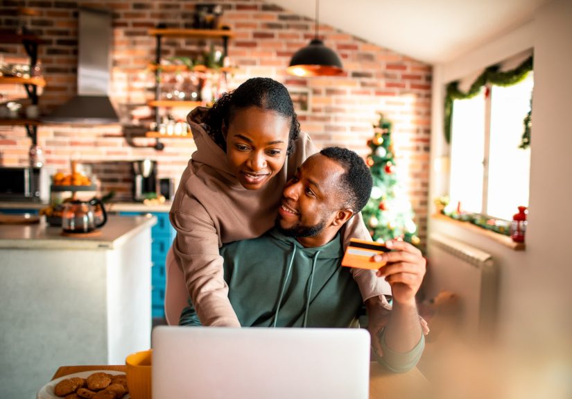 7 Best Credit Cards for Online Shopping - Reviews & Comparison - Money Crashers