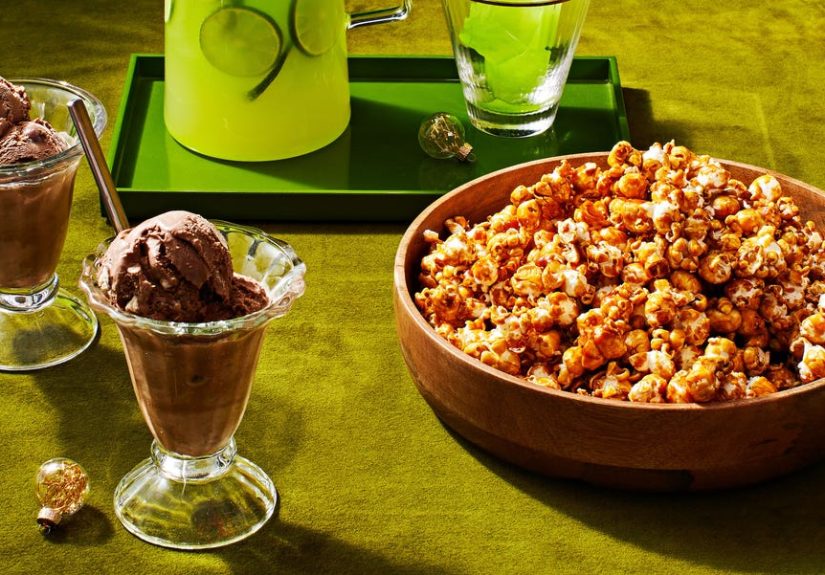 Best Caramel Apple Popcorn Recipe - How To Make Caramel Apple Popcorn