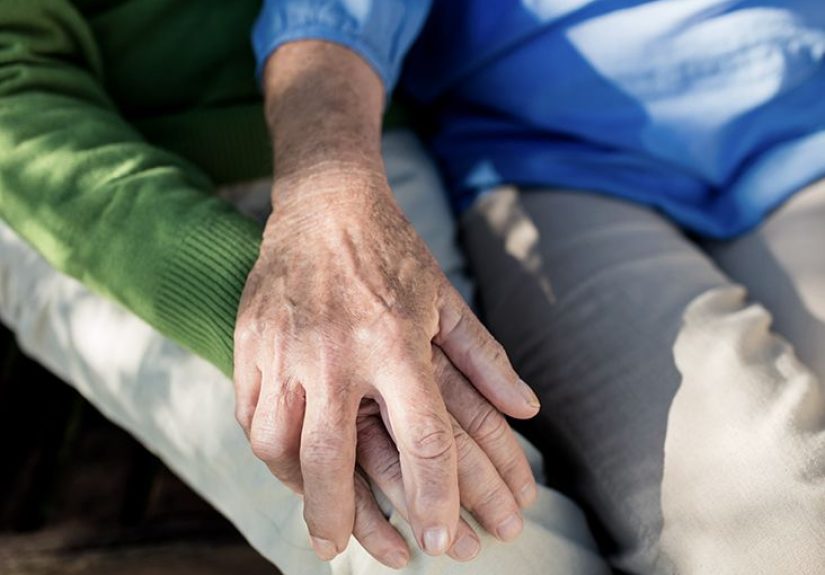 Metastatic breast cancer: End-of-life symptoms and care