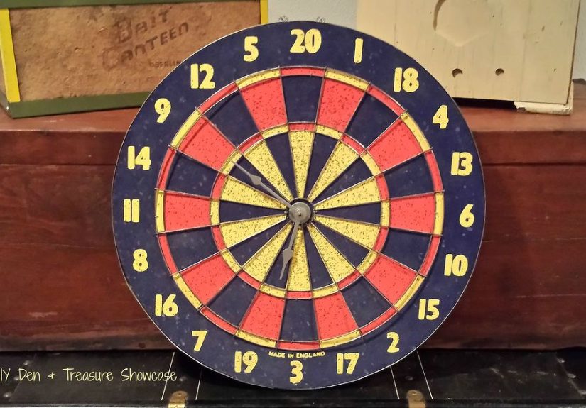 Repurposed Dart Board Clock