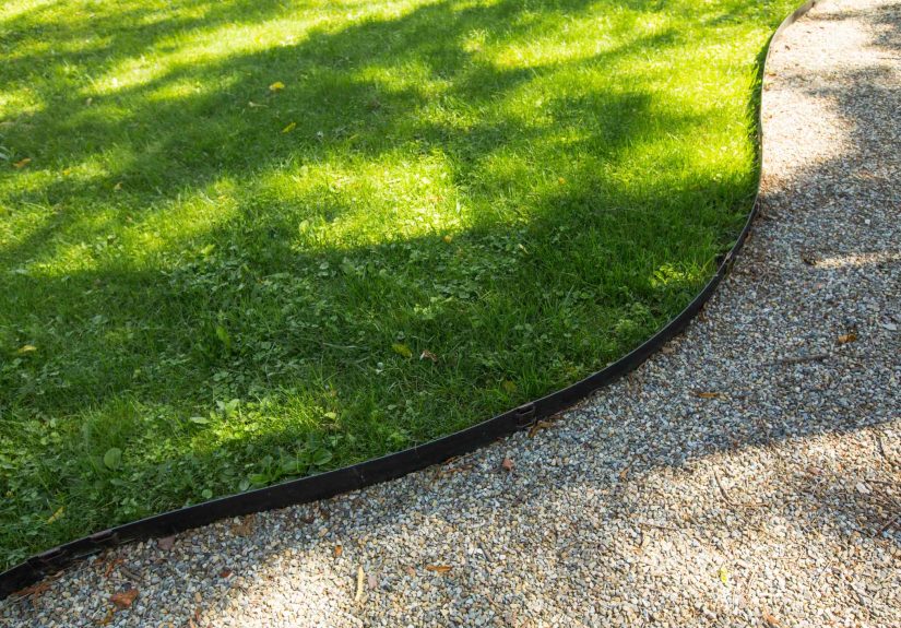 Why November Is the Best Time to Edge Your Lawn, According to a Lawn Pro
