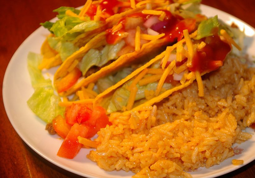 #73 Foods that no one can eat gracefully - 1000 Awesome Things