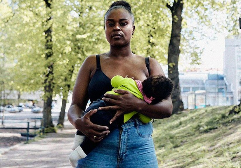 Breastfeeding vs. pumping: The pros and cons of each