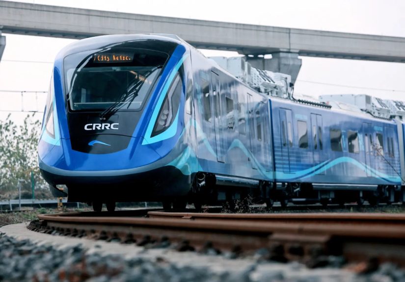 China’s New 100 MPH Train Runs On Hydrogen And Supercaps