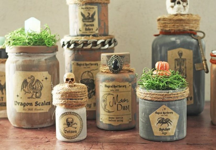 Easy DIY Halloween Decorations: Recycled Potion Bottles!