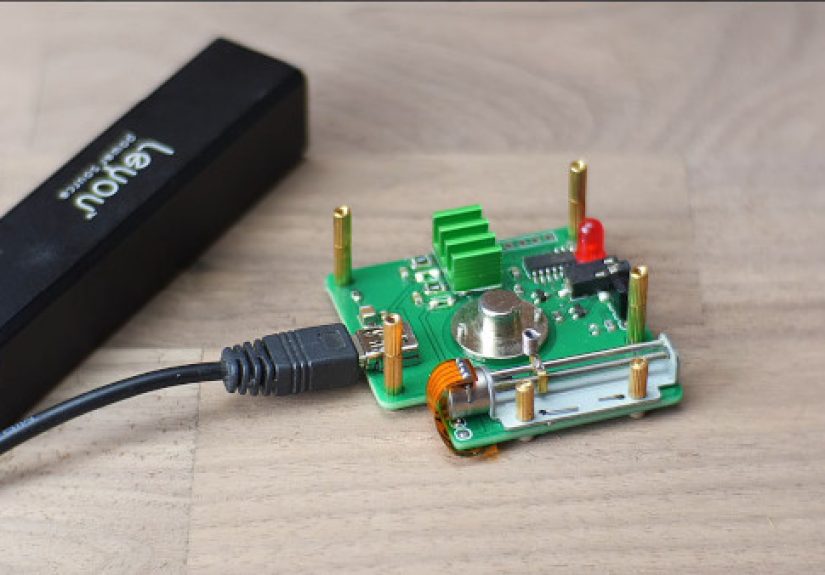 Focus Stacking For Tiny Subjects