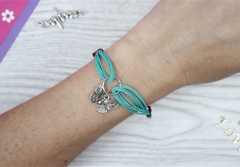 How to Make a Pura Vida Bracelet: Simple DIY Tutorial