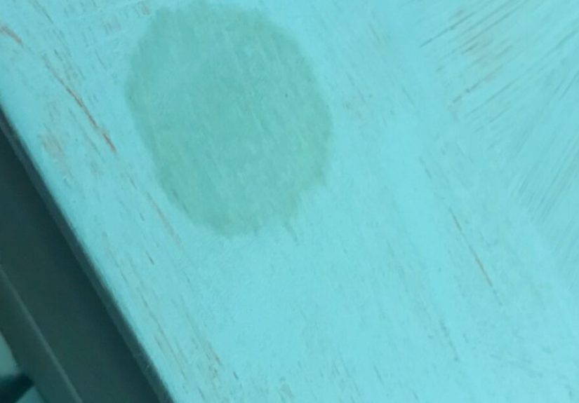How to Quick Tip on Fixing Bleed Through on Chalk Painted Furniture and Decor DIY