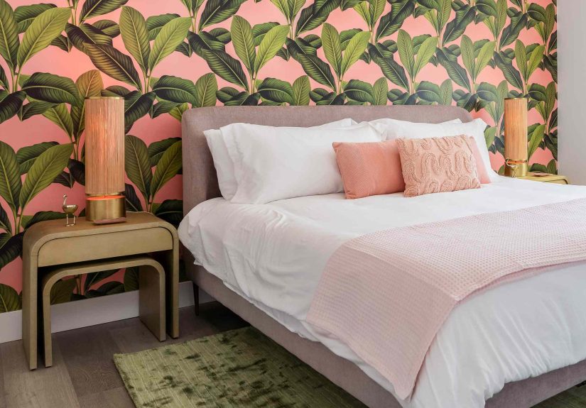Is Wallpaper Finally Out in 2026? Designers Weigh In