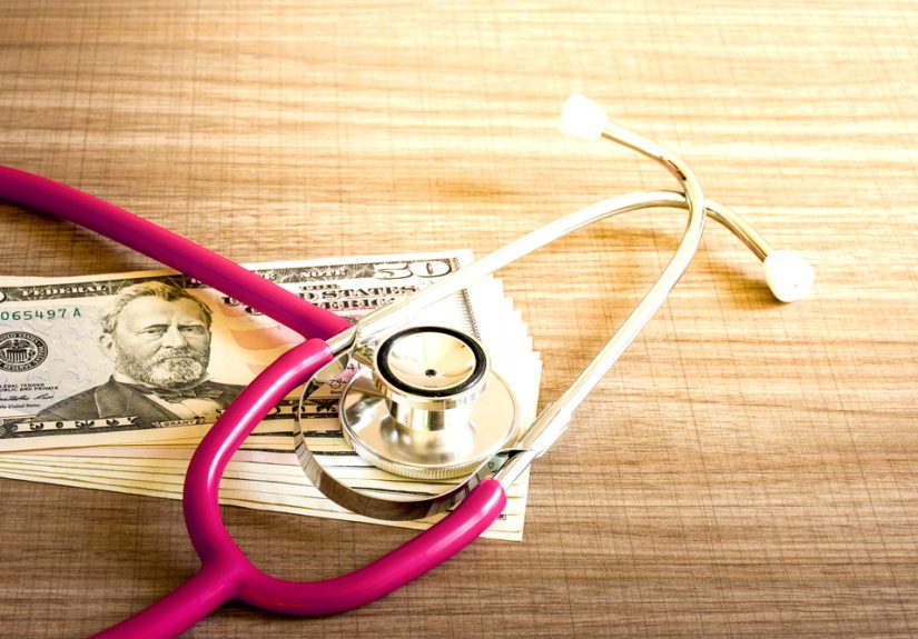 Maximize locum tenens income: 4 tips to make more and work less