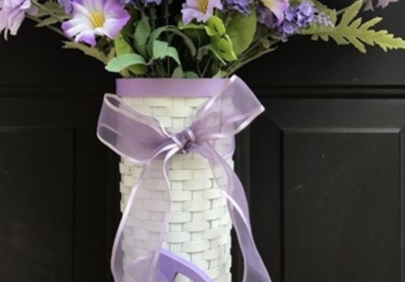 Turn an Old Goodwill Basket Into the Prettiest Thing for Your Front Door