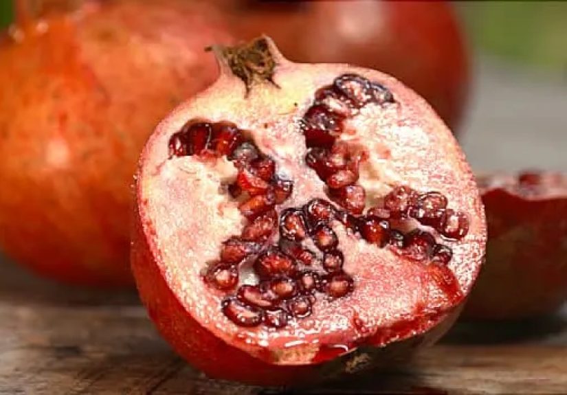 Video on Pomegranate&rsquo;s Juicy Health Benefits