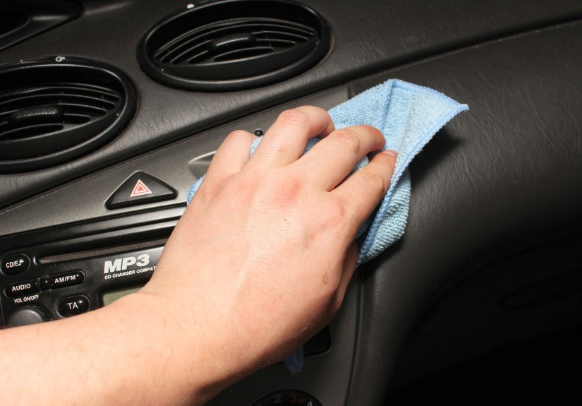 4 Ways to Remove Grease and Oil From a Car's Interior