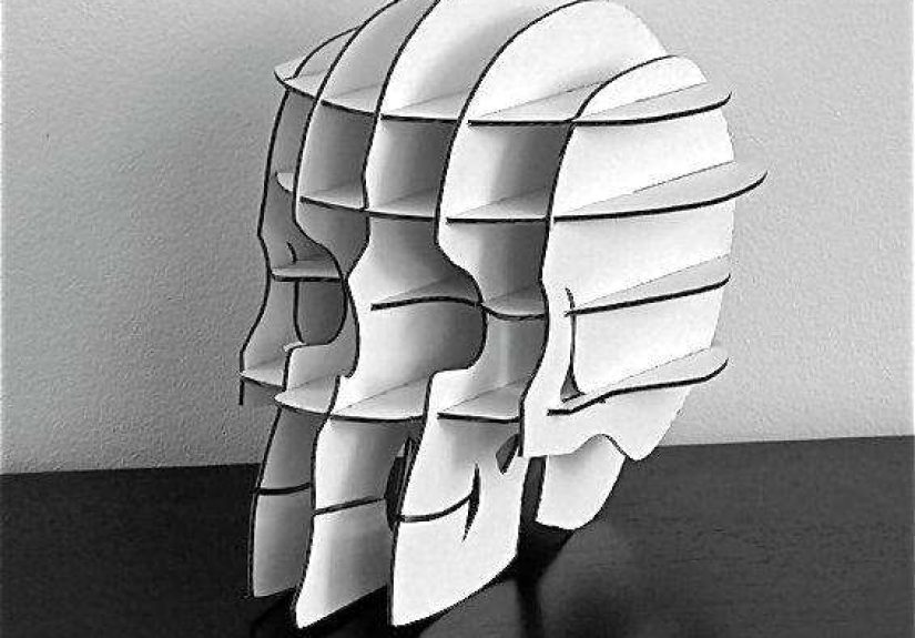 Accessories: Flat-Pack Skull by Cardboard Safari