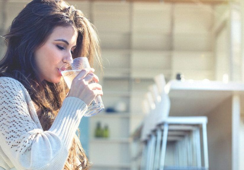 Is Drinking Cold Water Bad for You? Digestion, Weight Loss, Energy