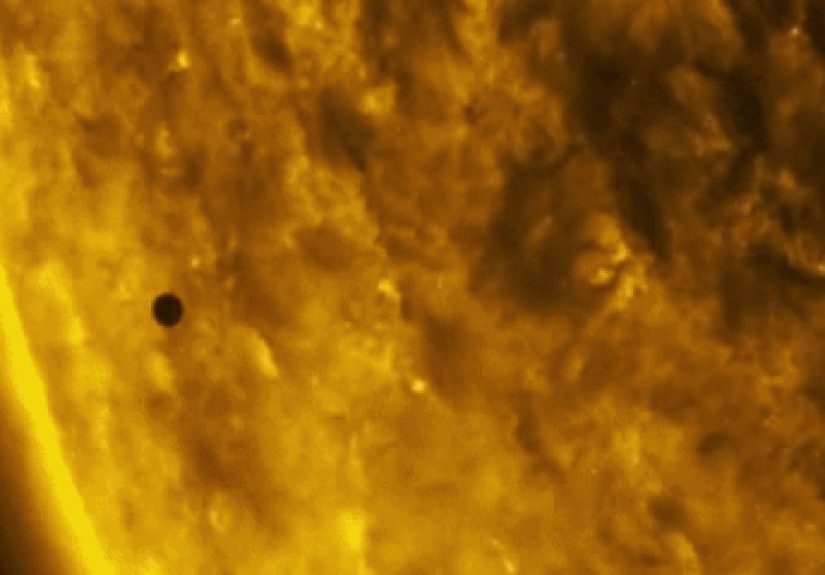 NASA's Gorgeous Timelapse of the Mercury Transit Will Make You Feel So Small