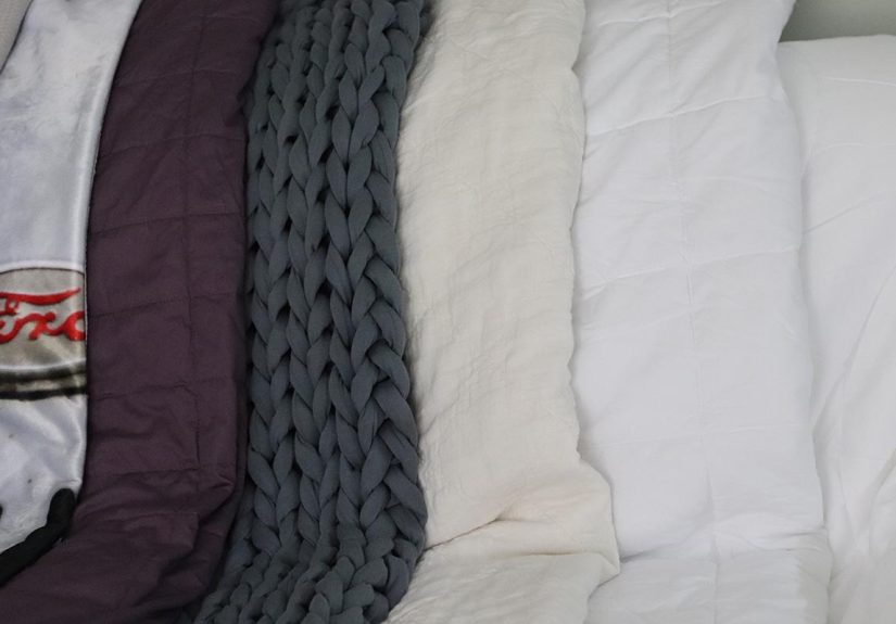 The Best Cooling Blankets - Tested by Bob Vila