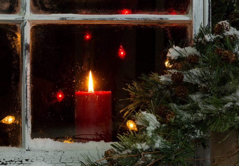 What Does a Candle in the Window Mean? - Bob Vila